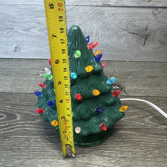 Vintage Ceramic Light Christmas Tree 7 Inches Semi Oval Shape ~repainted - Picture 4 of 12